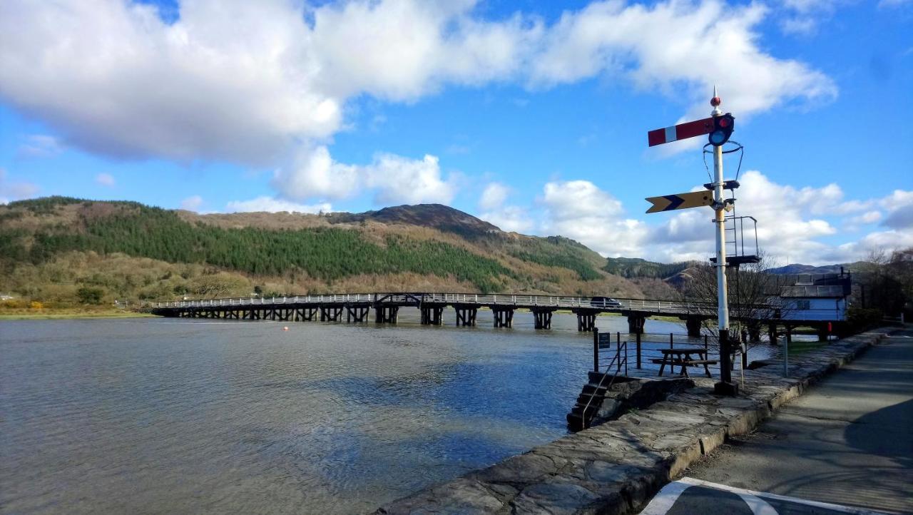 Abergwynant Farm Glamping & Apartments Dolgellau Exteriér fotografie